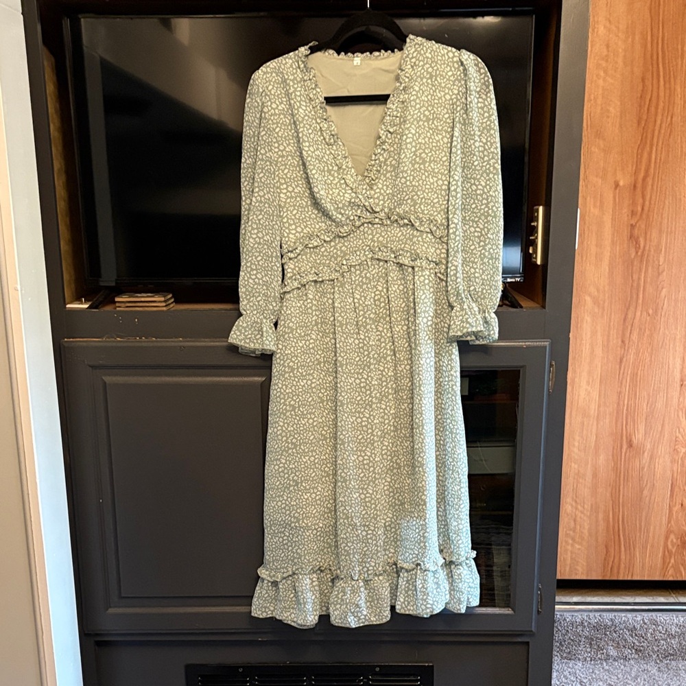 Floral Green Midi Dress